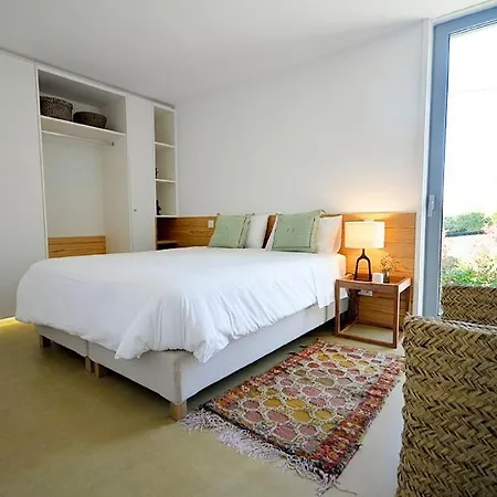 Villa 292 *